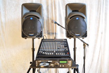 In need of a high quality AV rental? We can help! This is our DIY Wedding sound package. 